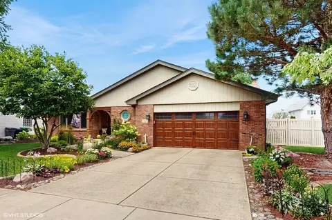 7824 W 157th St, Orland Park, IL 60462