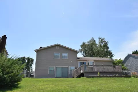 963 E Castlewood Ln, Bartlett, IL 60103 photo 6