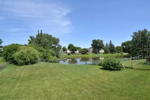 963 E Castlewood Ln, Bartlett, IL 60103 photo 4