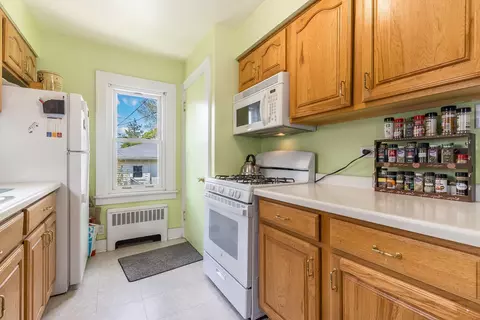 657 1st St, Crete, IL 60417 photo 8