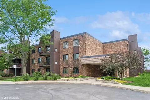 522 E Algonquin Rd #309A, Schaumburg, IL 60173