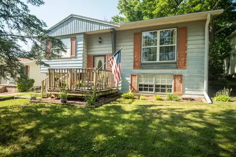311 12 W Graham St, Dixon, IL 61021