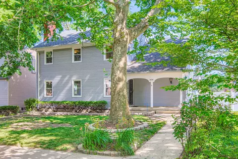 2630 Grunewald St, Blue Island, IL 60406