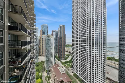 400 E Randolph St #2902, Chicago, IL 60601 photo 10