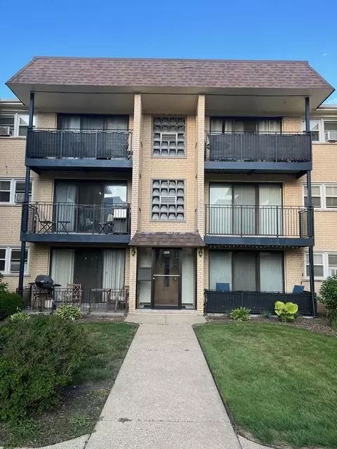 6551 N Harlem Ave #2S, Chicago, IL 60631