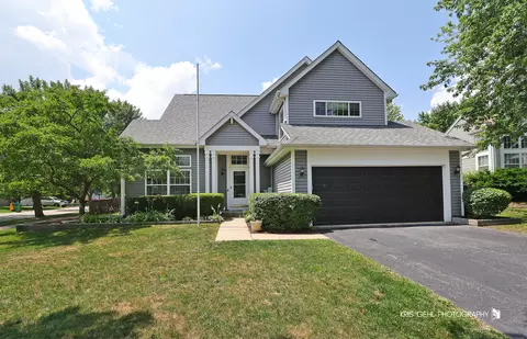 361 Lexington Ln, Grayslake, IL 60030