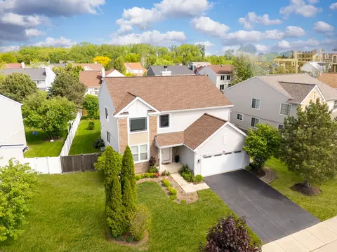 View/Area - 120 Willow Rd, Wheeling, IL 60090 photo 2 of 10