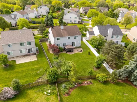 View/Area - 120 Willow Rd, Wheeling, IL 60090 photo 5 of 10