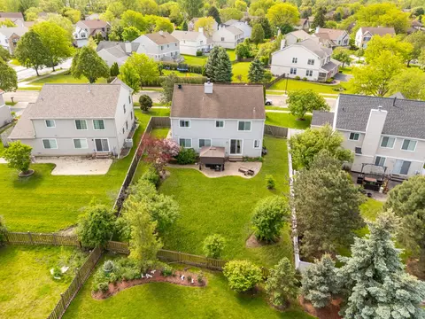 View/Area - 120 Willow Rd, Wheeling, IL 60090 photo 6 of 10