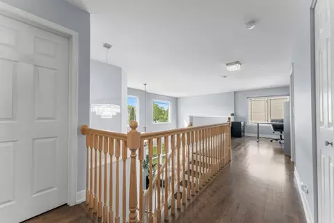 Entry Way - 120 Willow Rd, Wheeling, IL 60090 photo 2 of 2