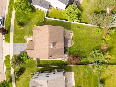 View/Area - 120 Willow Rd, Wheeling, IL 60090 photo 4 of 10