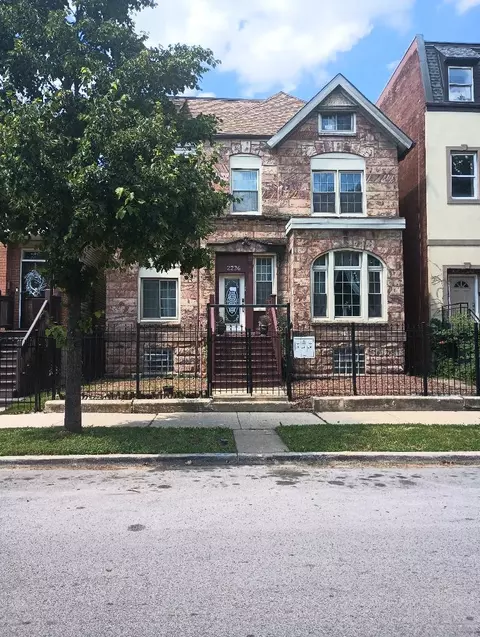 2236 W Monroe St, Chicago, IL 60612