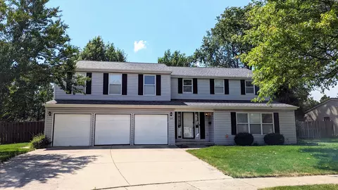 536 S Echo Ln, Palatine, IL 60067