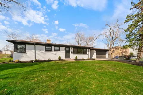 220 E Washington St, Des Plaines, IL 60016 photo 2