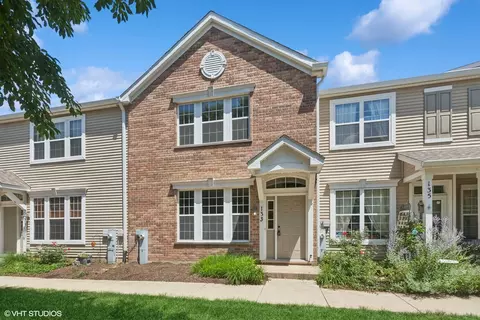 133 Springbrook Trl S, Oswego, IL 60543