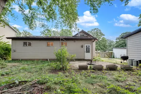 Exterior - 347 Crotty Ave, Seneca, IL 61360 photo 3 of 5