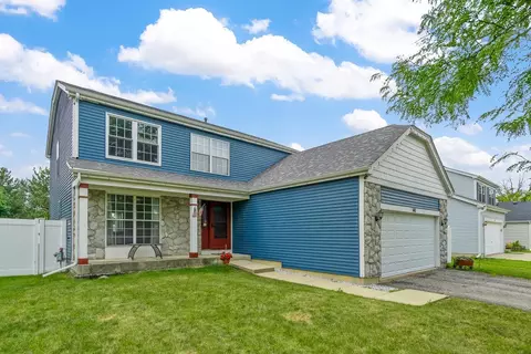560 Larkspur Dr, Bolingbrook, IL 60440