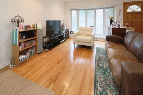 Living - 1065 Irwin Ave, Des Plaines, IL 60018 photo 2 of 2