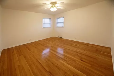 Bedroom - 1065 Irwin Ave, Des Plaines, IL 60018 photo 4 of 5