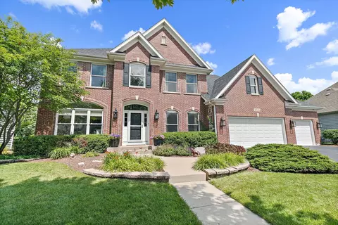 40 W054 Margaret Mitchell St, Saint Charles, IL 60175