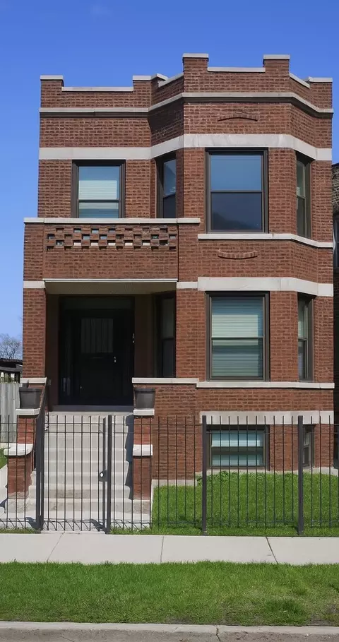 4139 W Monroe St, Chicago, IL 60624