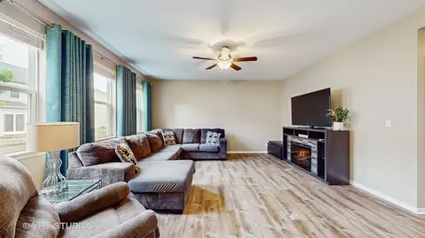 3756 Innesbrook Ct, Algonquin, IL 60102 photo 4