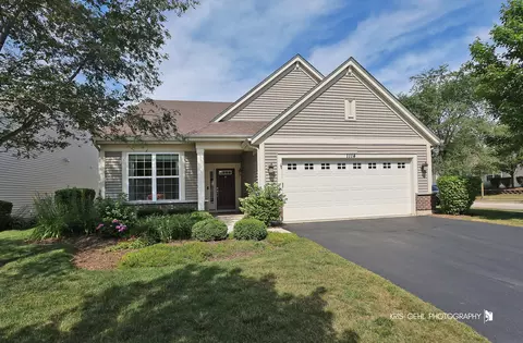 1114 Barkston Ln, Aurora, IL 60502