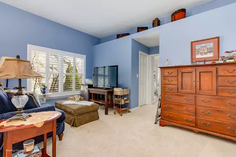 Other - 2219 Barrett Dr, Algonquin, IL 60102 photo 4 of 8
