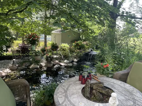 Exterior - 2219 Barrett Dr, Algonquin, IL 60102 photo 8 of 15