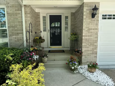 Exterior - 2219 Barrett Dr, Algonquin, IL 60102 photo 3 of 15