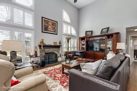 Living - 2219 Barrett Dr, Algonquin, IL 60102 photo 1 of 3