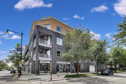 3201 W Leland Ave #312, Chicago, IL 60625
