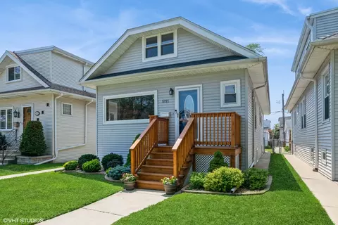 5721 W Leland Ave, Chicago, IL 60630