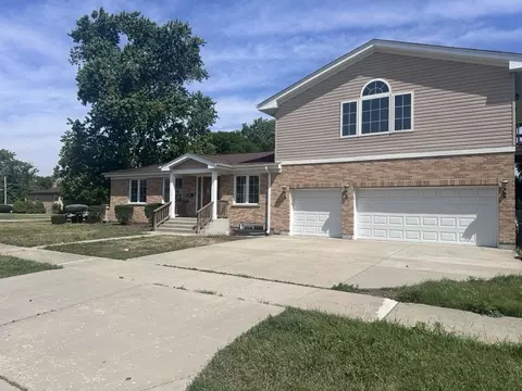 7300 Beckwith Rd, Morton Grove, IL 60053