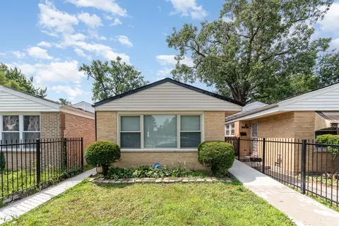 1203 W 110th St, Chicago, IL 60643