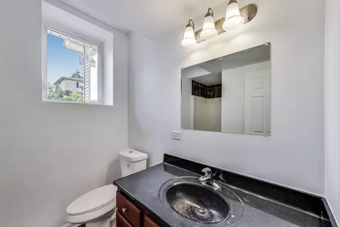 Bath - 25651 S Middle Point Ave, Monee, IL 60449 photo 4 of 4