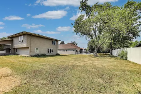Exterior - 25651 S Middle Point Ave, Monee, IL 60449 photo 5 of 6