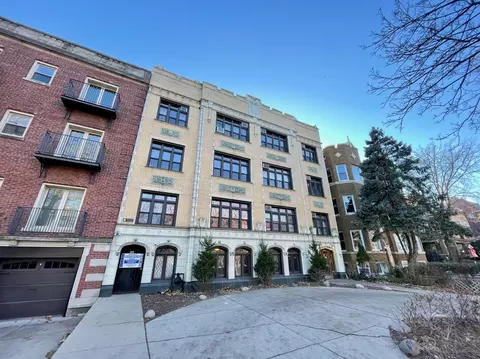 1127 W Farwell Ave #106, Chicago, IL 60626