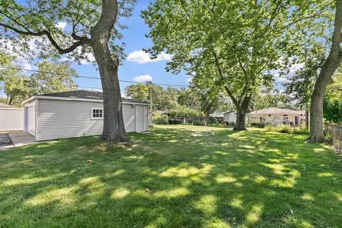 3304 Bobolink Ln, Rolling Meadows, IL 60008 photo 16