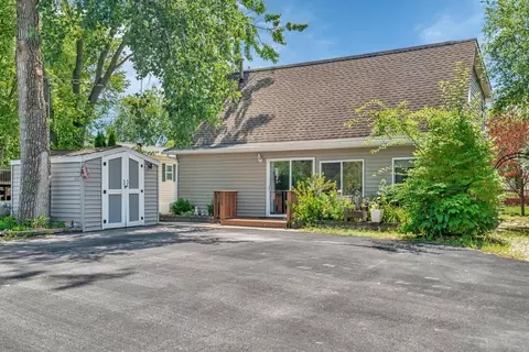 168 Fossil Cove Ln, Wilmington, IL 60481