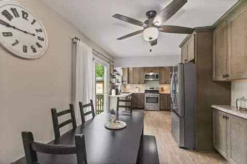 588 Arthur Dr, Cary, IL 60013 photo 11