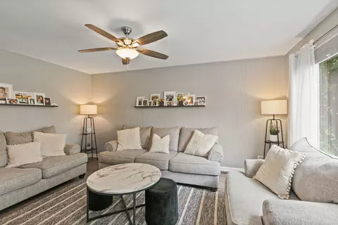 588 Arthur Dr, Cary, IL 60013 photo 6