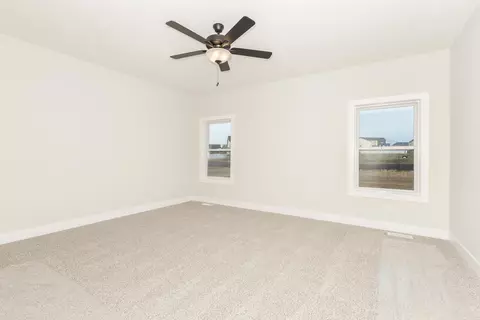 1009 Mount Carmel Rd, Bloomington, IL 61705 photo 18