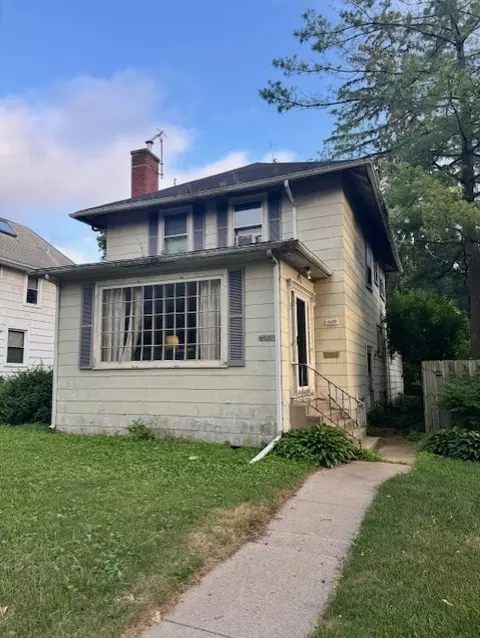 1609 Lake Ave, Wilmette, IL 60091