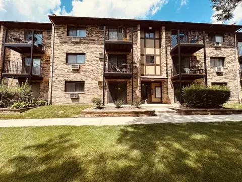 122 Klein Creek Ct #A, Carol Stream, IL 60188