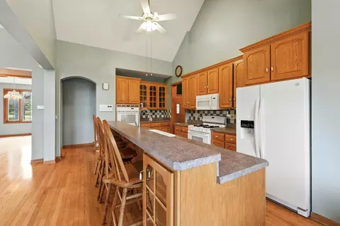 Kitchen - 3664 E 2619 Rd, Sheridan, IL 60551 photo 4 of 5