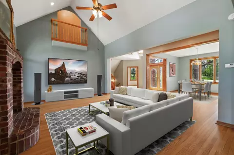 Living - 3664 E 2619 Rd, Sheridan, IL 60551 photo 1 of 7