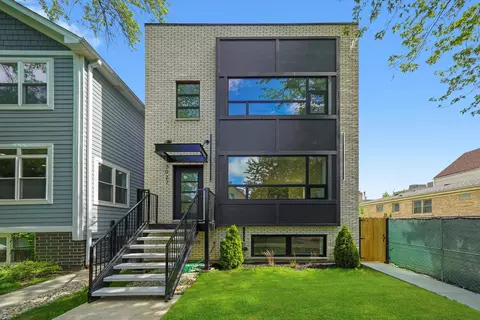 3027 N Elbridge Ave, Chicago, IL 60618