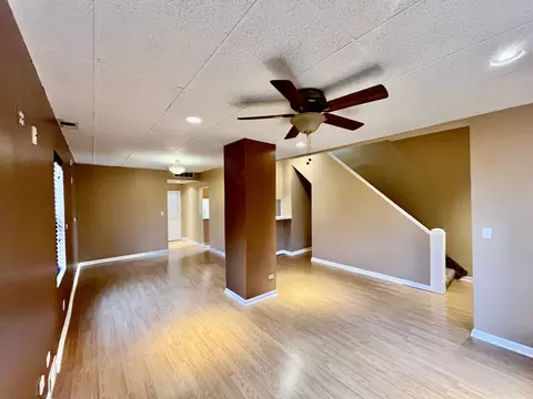 2948 E 95th St, Chicago, IL 60617 photo 5