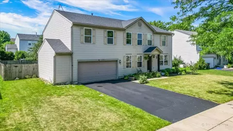 243 Johnson St, Hampshire, IL 60140